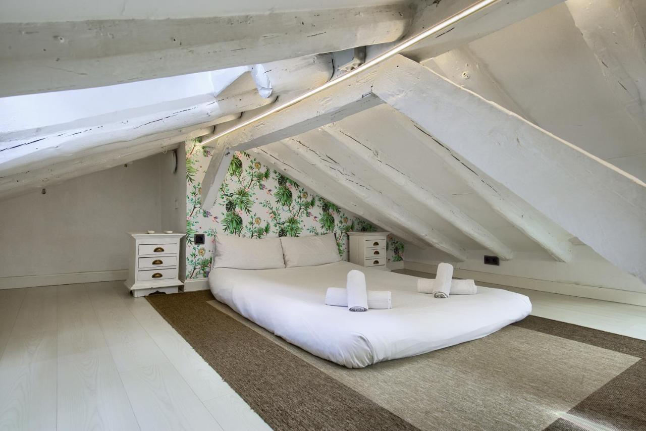 Charming Sol Attic Lejlighed Madrid Eksteriør billede